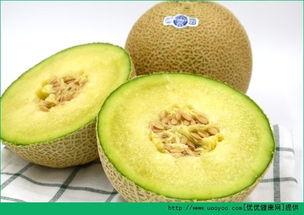 1岁孩子吃哈密瓜好么,1岁宝宝吃哈密瓜的益处与注意事项