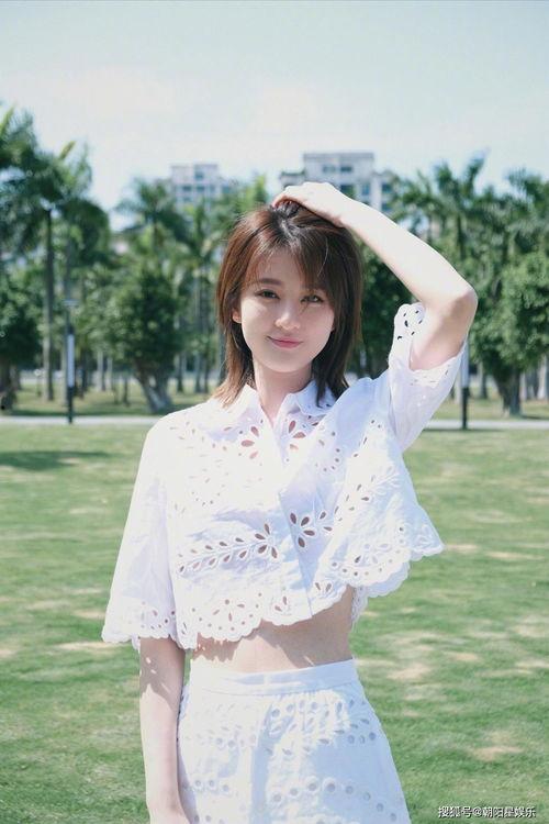 王若熙吃瓜,揭秘娱乐圈幕后故事