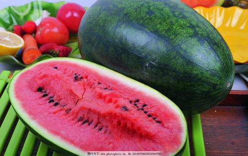 盐工吃瓜,揭秘职场八卦背后的真相